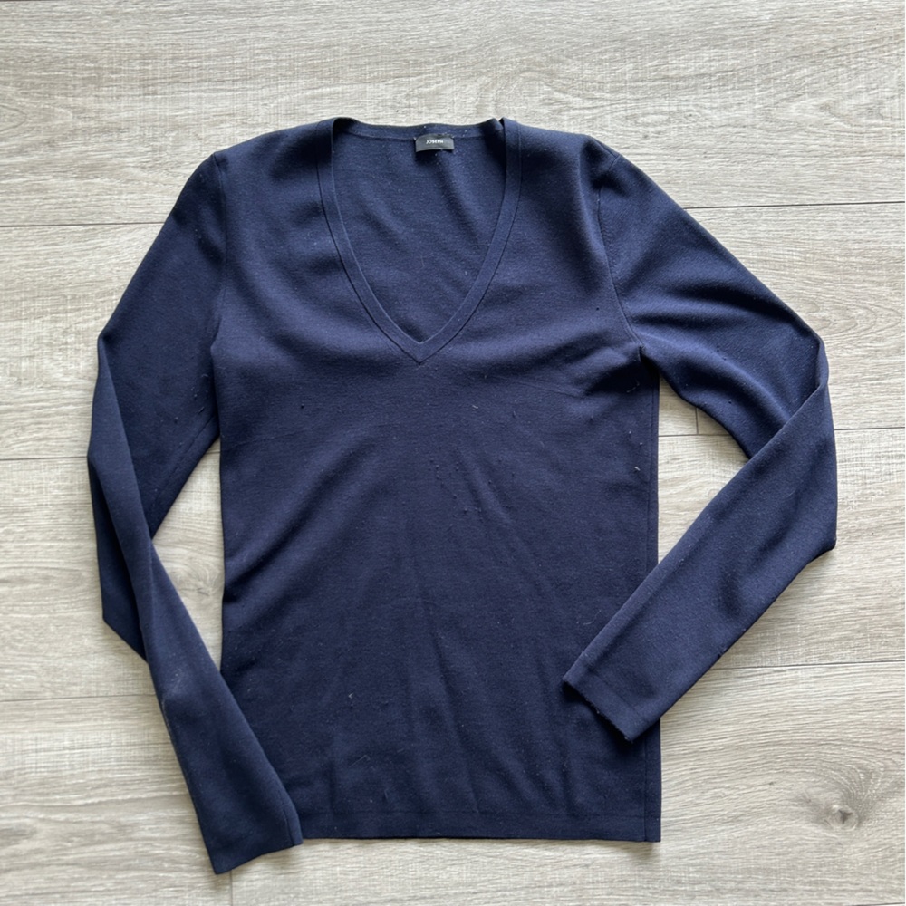 Joseph Navy V-Neck Silk Blend Sweater, size S